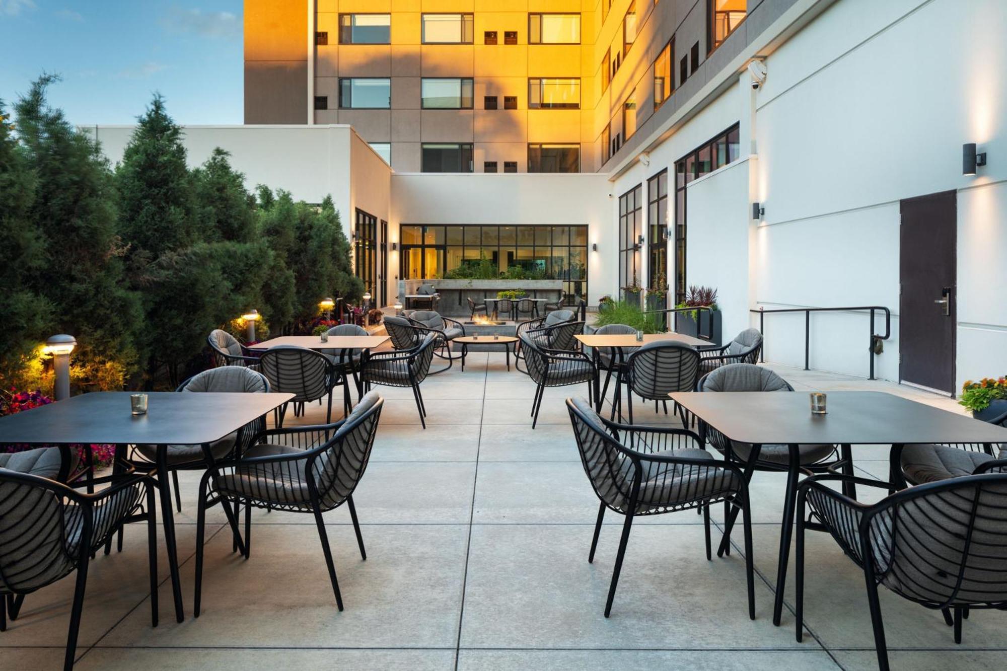 Element Bozeman Hotel Exterior photo